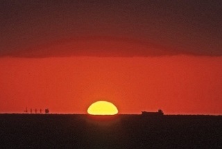 A37-09夕日と船.jpg